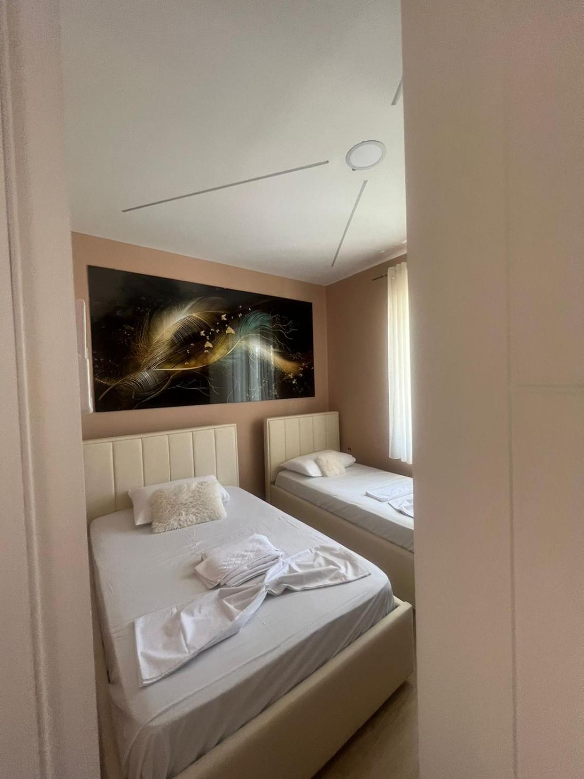 Miqt Guest House Shkodër Екстериор снимка